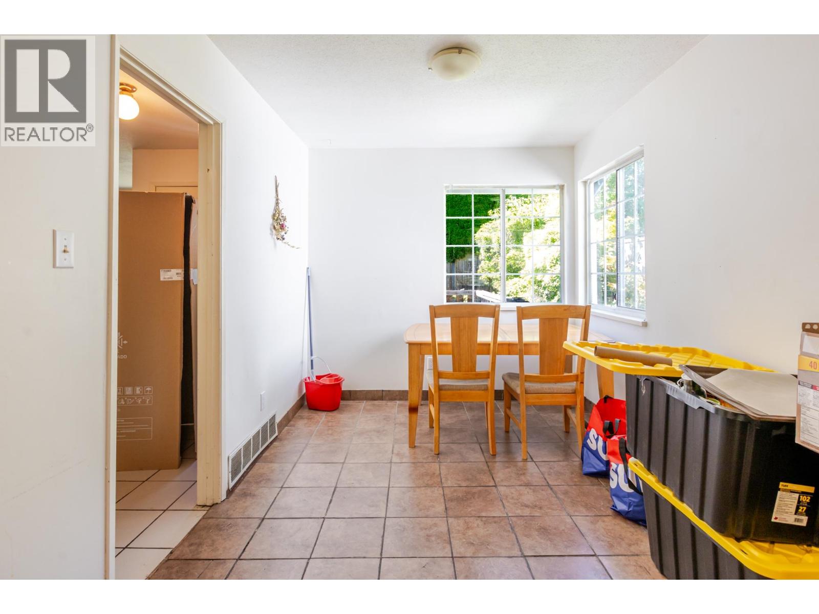 1253 Johnson Street, Coquitlam, British Columbia  V3B 4T3 - Photo 12 - R3159431