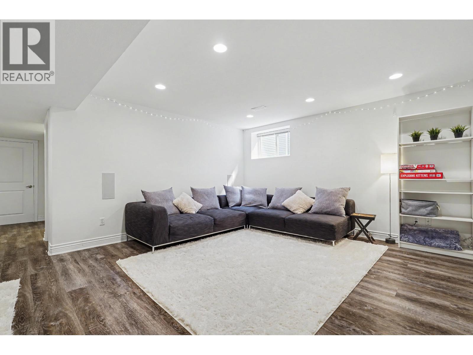 1722 Paddock Drive, Coquitlam, British Columbia  V3E 3N8 - Photo 30 - R3160085