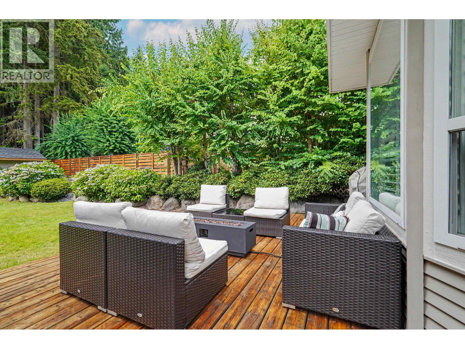 1722 Paddock Drive, Coquitlam, British Columbia  V3E 3N8 - Photo 34 - R3160085