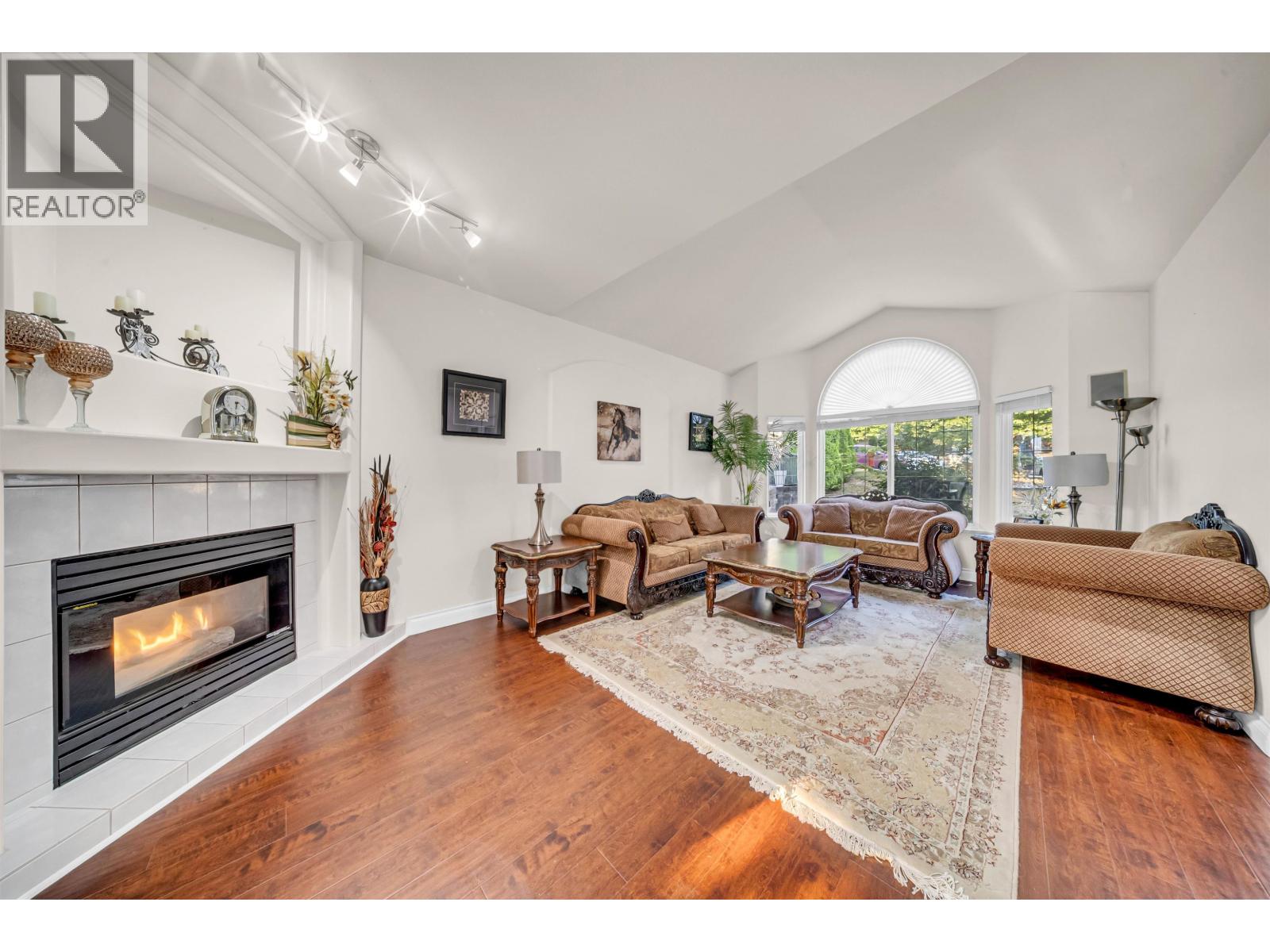 10442 Tamarack Crescent, Maple Ridge, British Columbia  V2W 1B5 - Photo 5 - R3160119