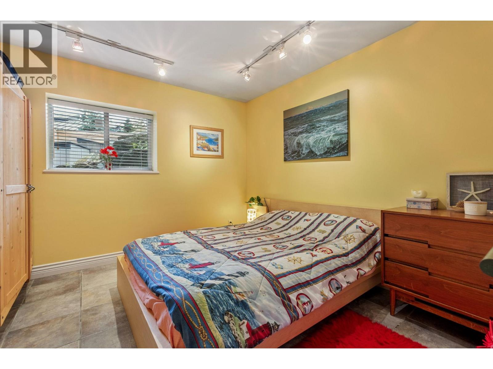 5607 Eagle Harbour Road, West Vancouver, British Columbia  V7W 1P4 - Photo 35 - R3160122