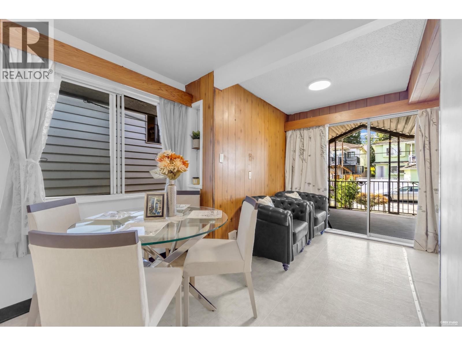 3006 E 27th Avenue, Vancouver, British Columbia  V5R 1P2 - Photo 11 - R3160132