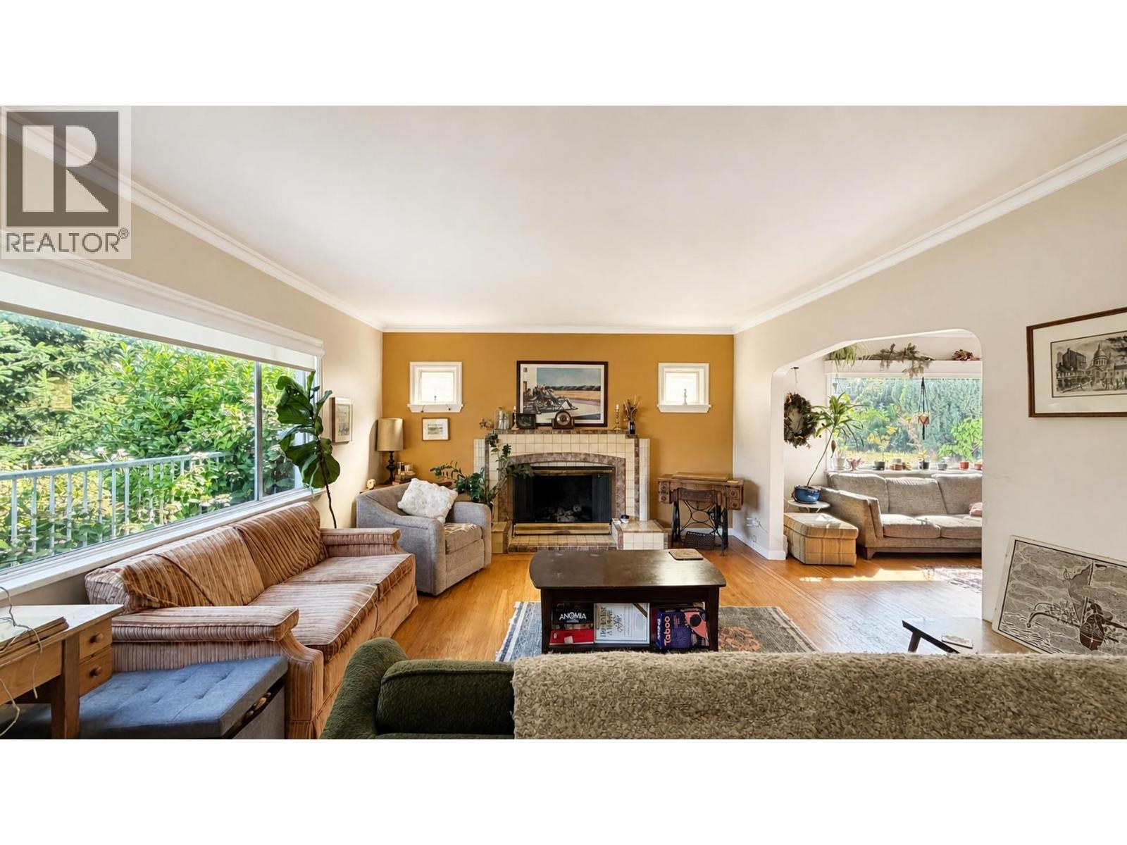 624 W 30th Avenue, Vancouver, British Columbia  V5Z 2J3 - Photo 2 - R3160138