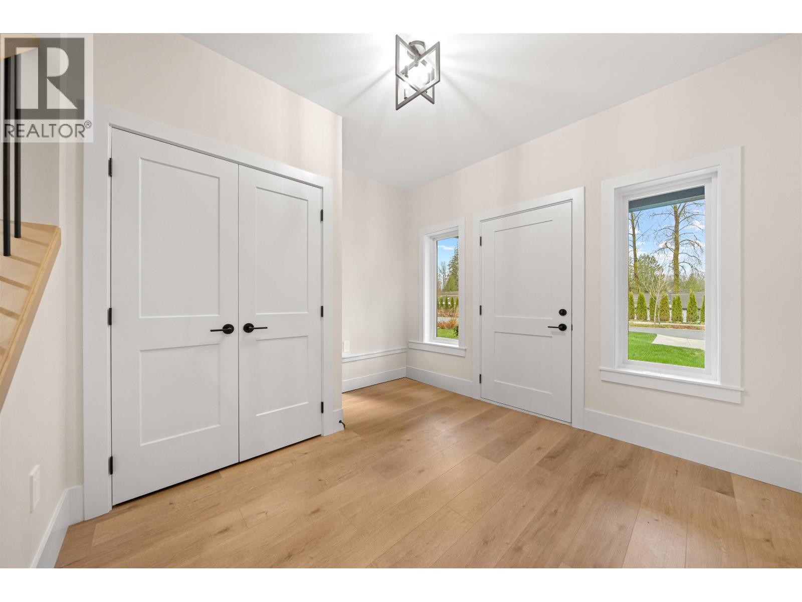 13586 Foreman Drive, Maple Ridge, British Columbia  V4R 2P7 - Photo 4 - R3160149