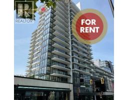 304 135 E 13TH STREET, North Vancouver, British Columbia