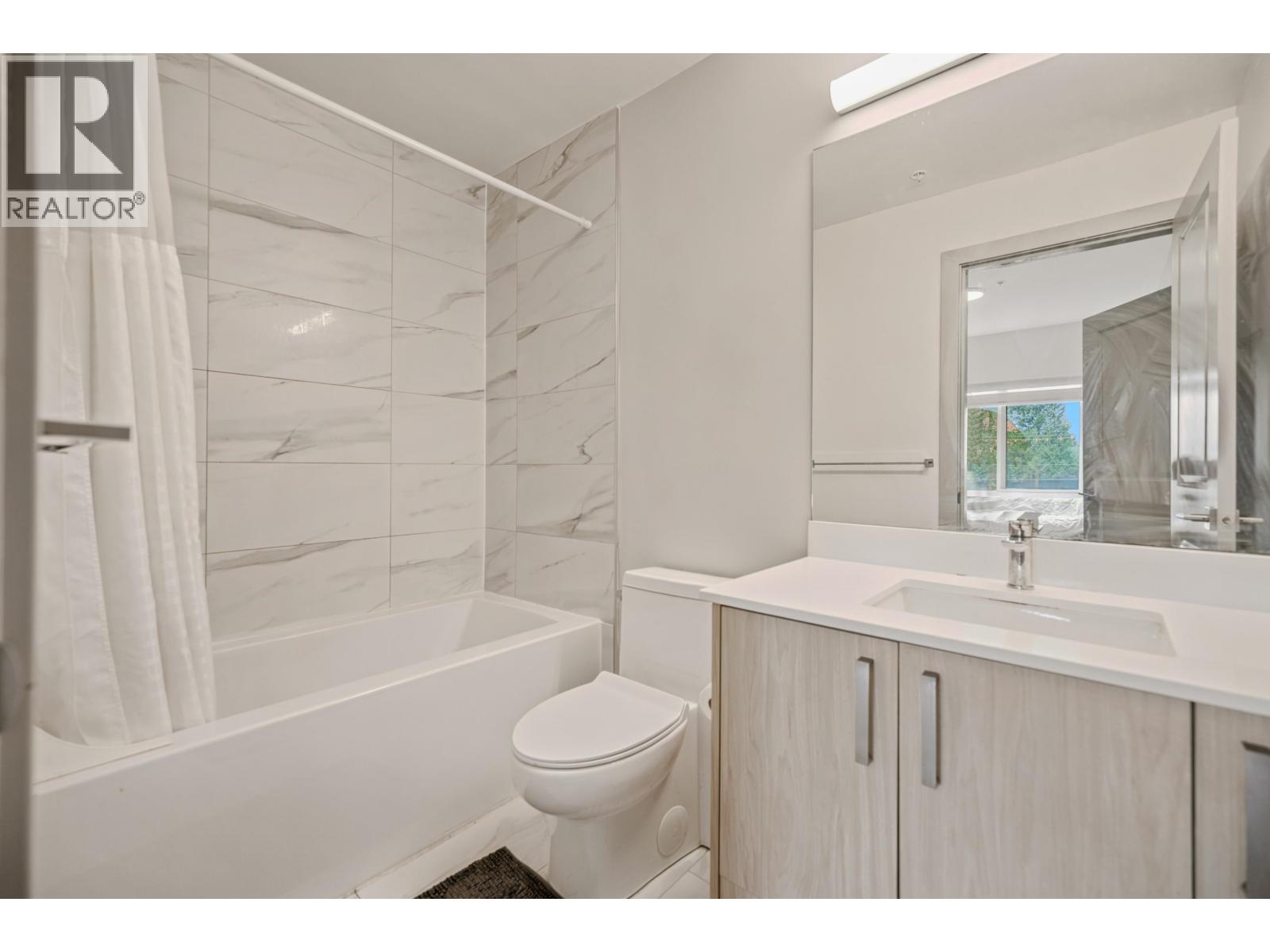 211 6968 Royal Oak Avenue, Burnaby, British Columbia  V5J 4J3 - Photo 16 - R3160082