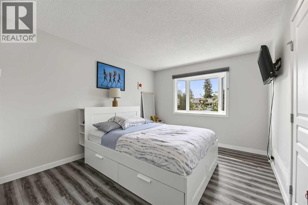 8035 Huntwick Crescent Ne, Calgary, Alberta  T2K 4H7 - Photo 12 - A2338472