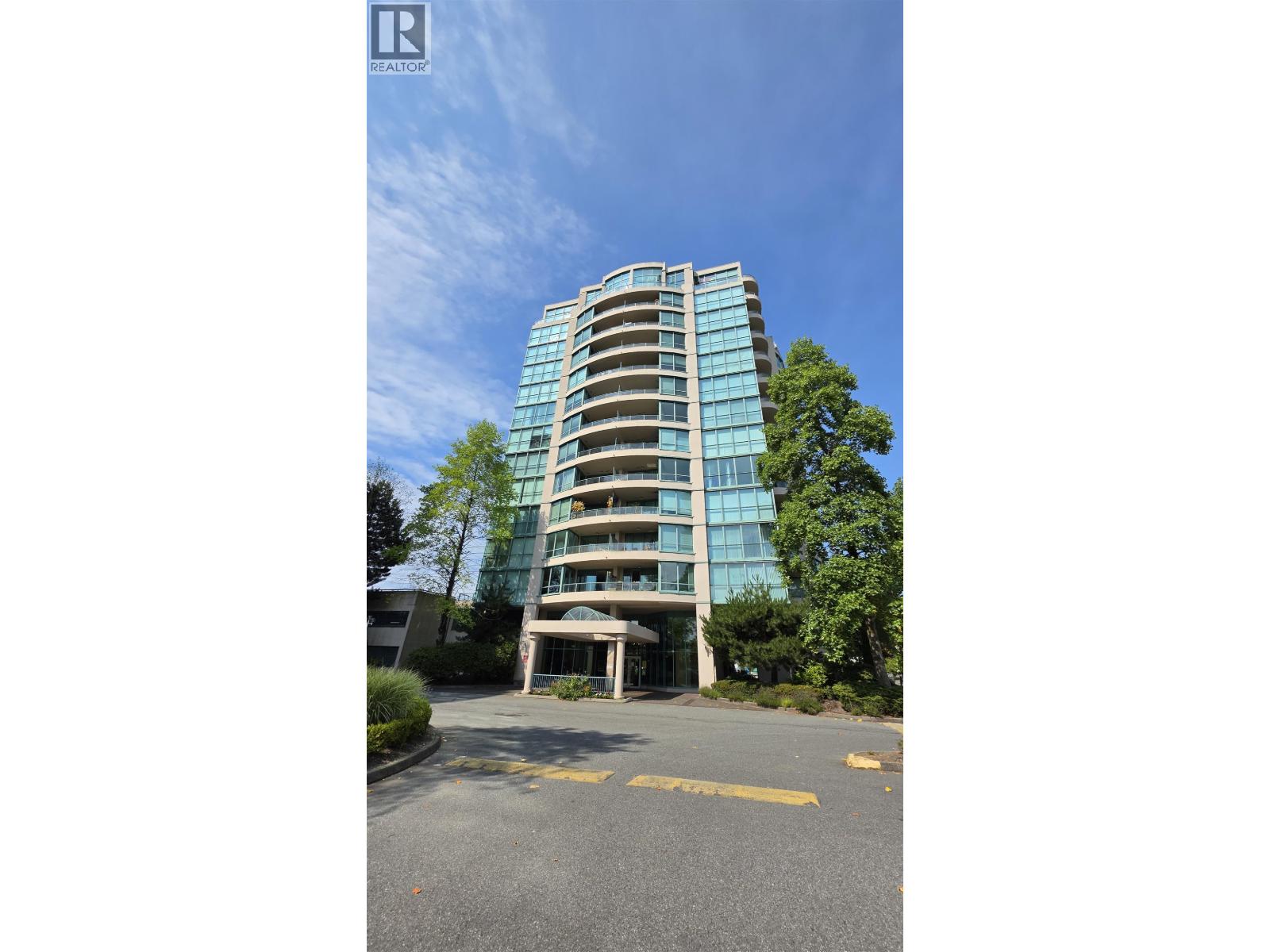 302 8871 Lansdowne Road, Richmond, British Columbia  V6X 3X8 - Photo 1 - R3148530