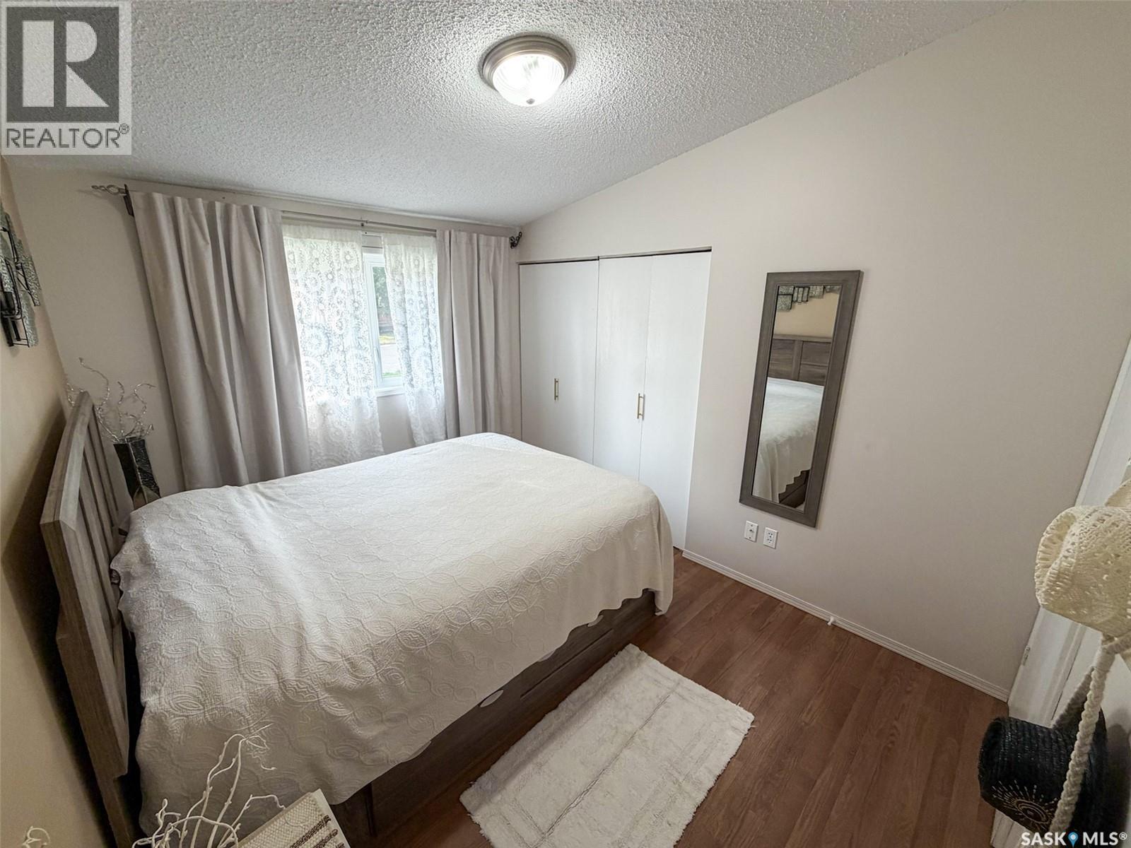 129 Ash Avenue N, Eastend, Saskatchewan  S0N 0T0 - Photo 21 - SK047118