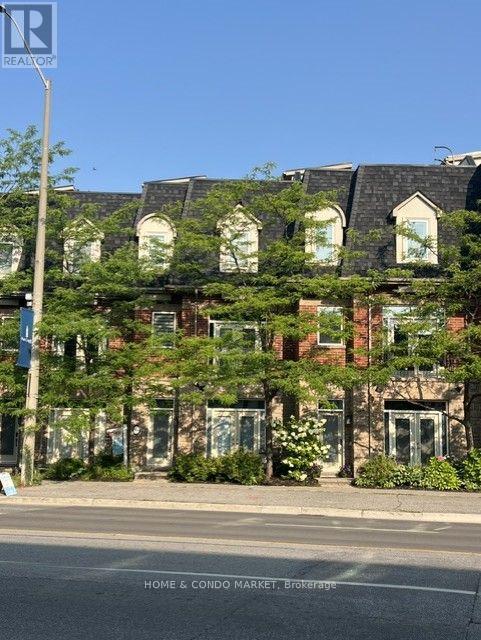 194 LAKESHORE ROAD W, Mississauga, Ontario