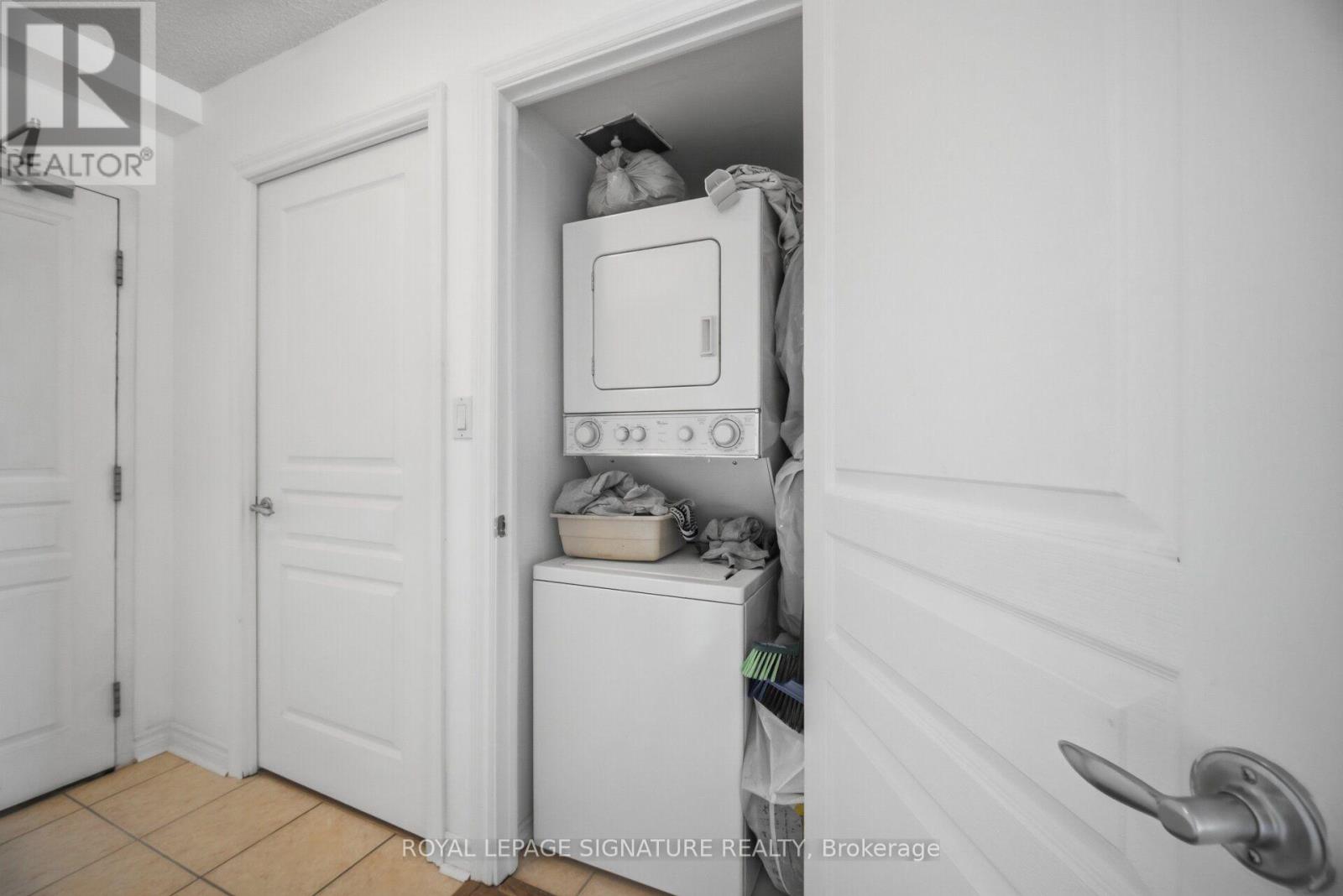313 - 300 Ray Lawson Boulevard, Brampton, Ontario L6Y 5H5 - Photo 10 - W13729172