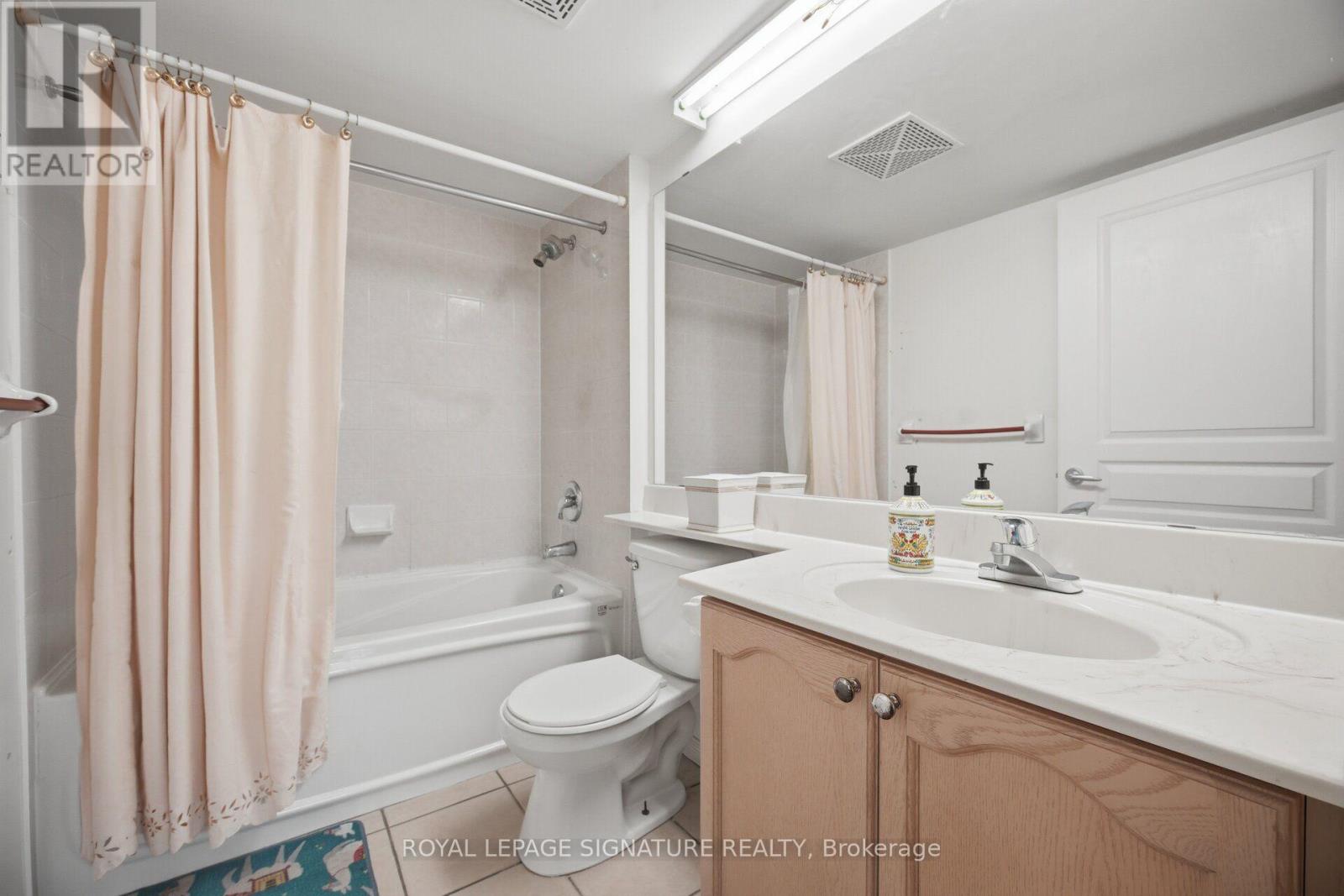 313 - 300 Ray Lawson Boulevard, Brampton, Ontario L6Y 5H5 - Photo 14 - W13729172