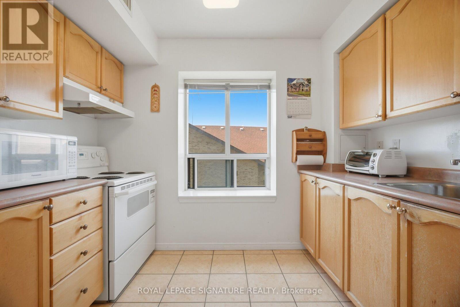 313 - 300 Ray Lawson Boulevard, Brampton, Ontario L6Y 5H5 - Photo 7 - W13729172