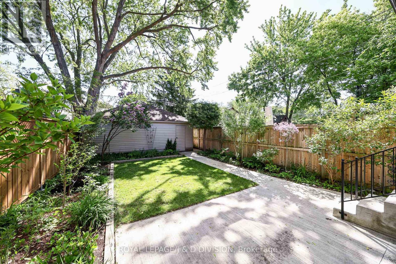 553 Runnymede Road, Toronto, Ontario  M6S 2Z8 - Photo 29 - W13729356