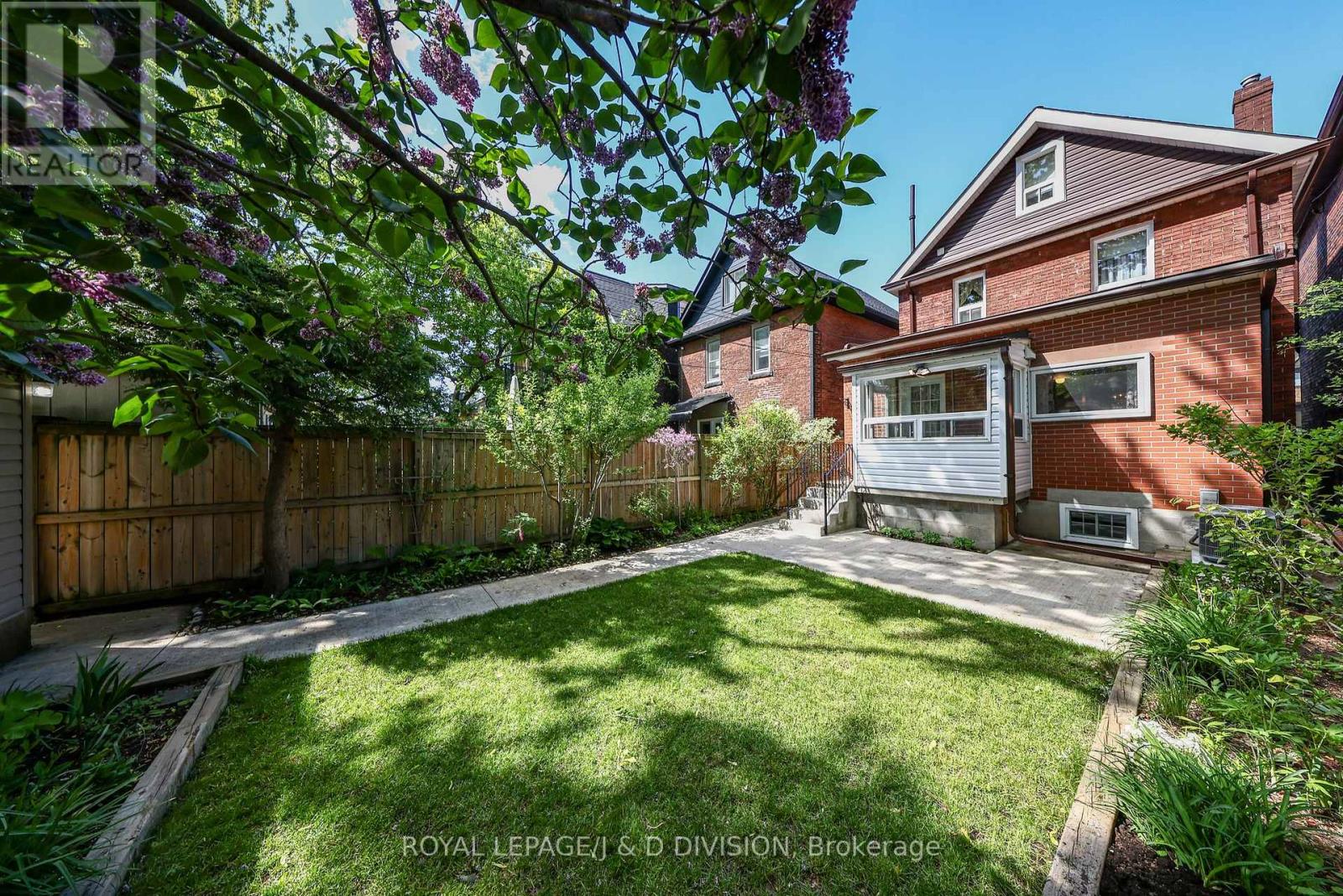 553 Runnymede Road, Toronto, Ontario  M6S 2Z8 - Photo 31 - W13729356
