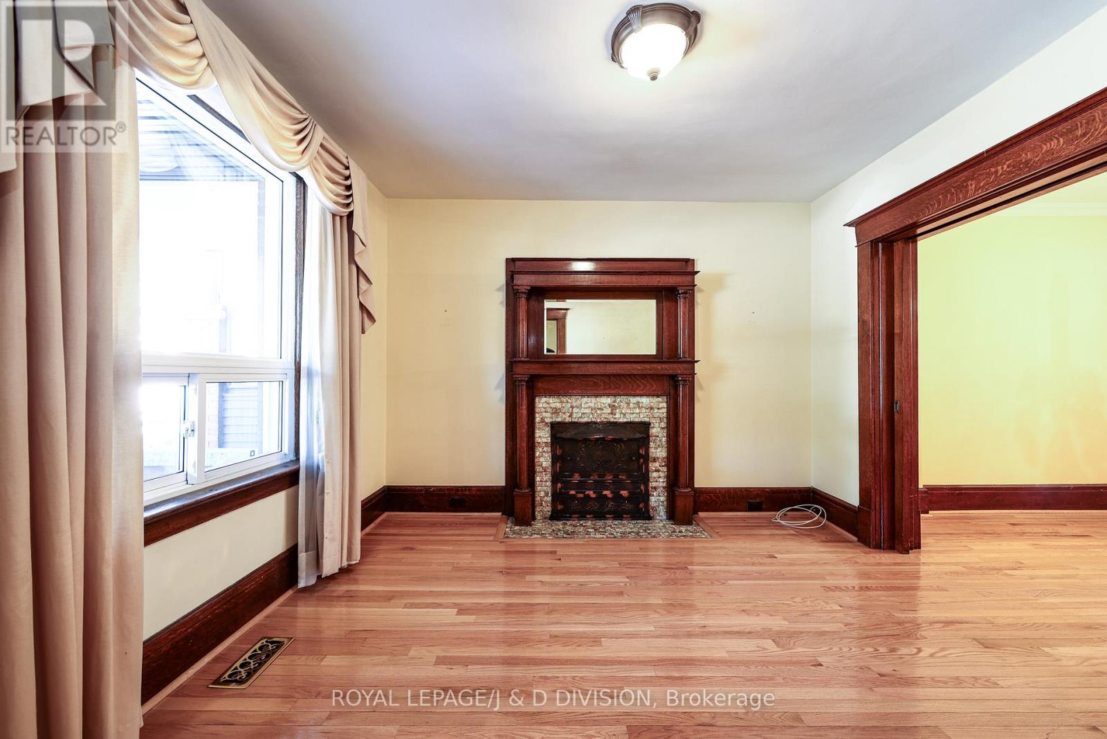 553 Runnymede Road, Toronto, Ontario  M6S 2Z8 - Photo 6 - W13729356