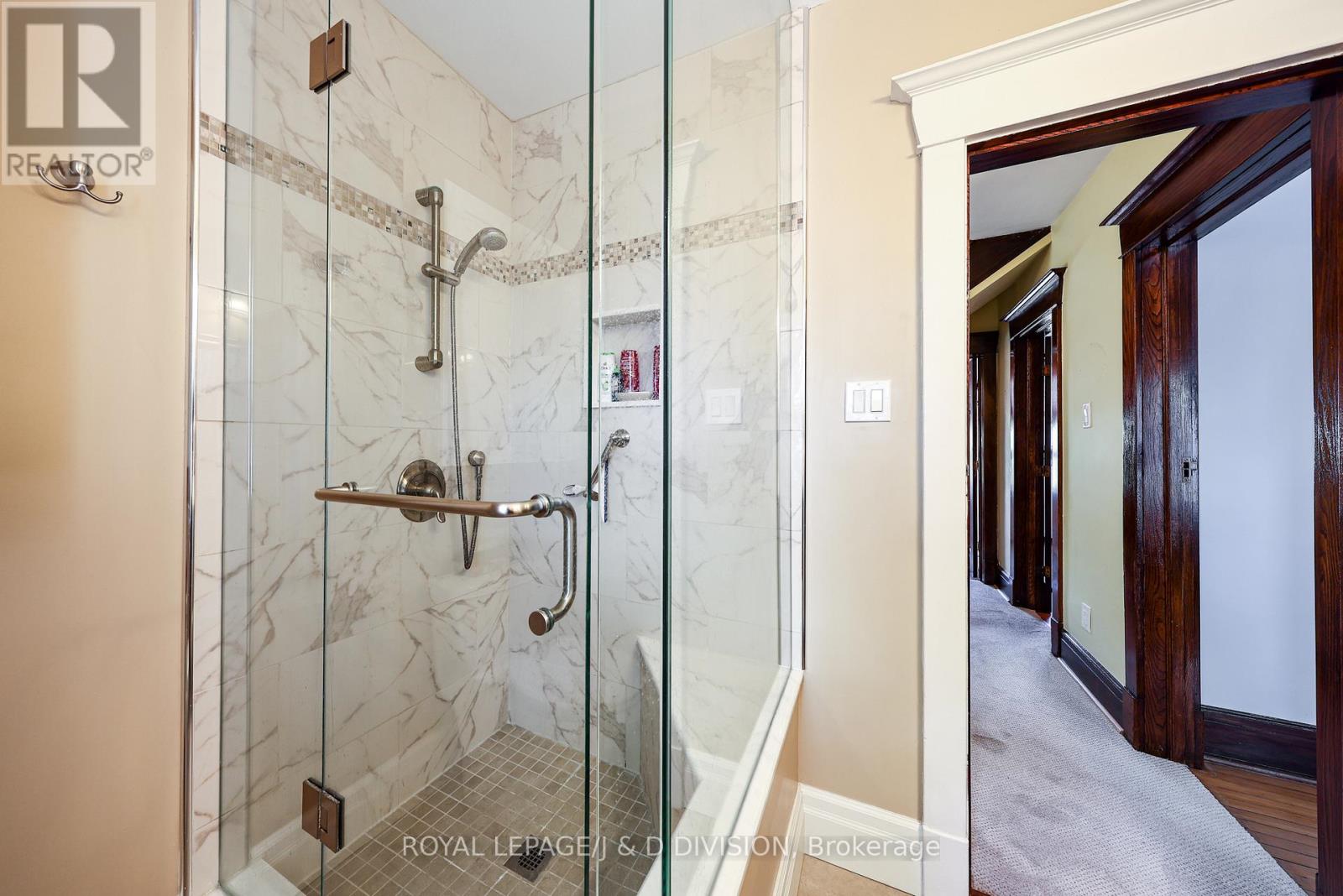 553 Runnymede Road, Toronto, Ontario  M6S 2Z8 - Photo 19 - W13729356