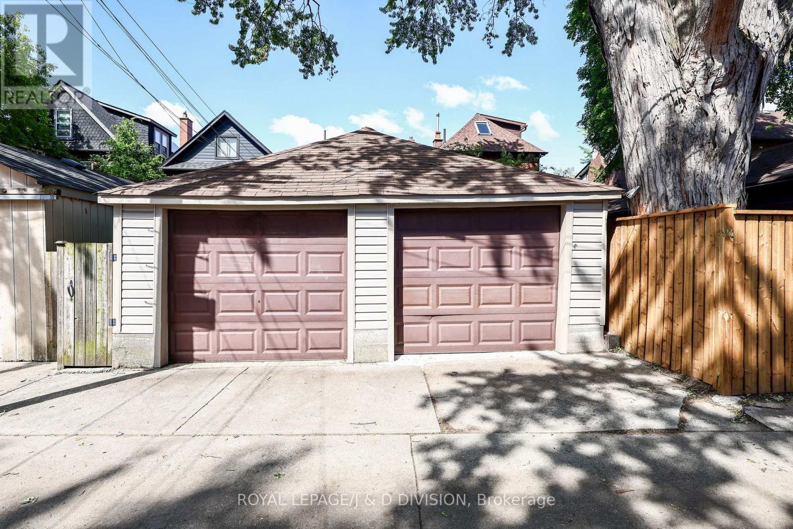 553 Runnymede Road, Toronto, Ontario  M6S 2Z8 - Photo 33 - W13729356