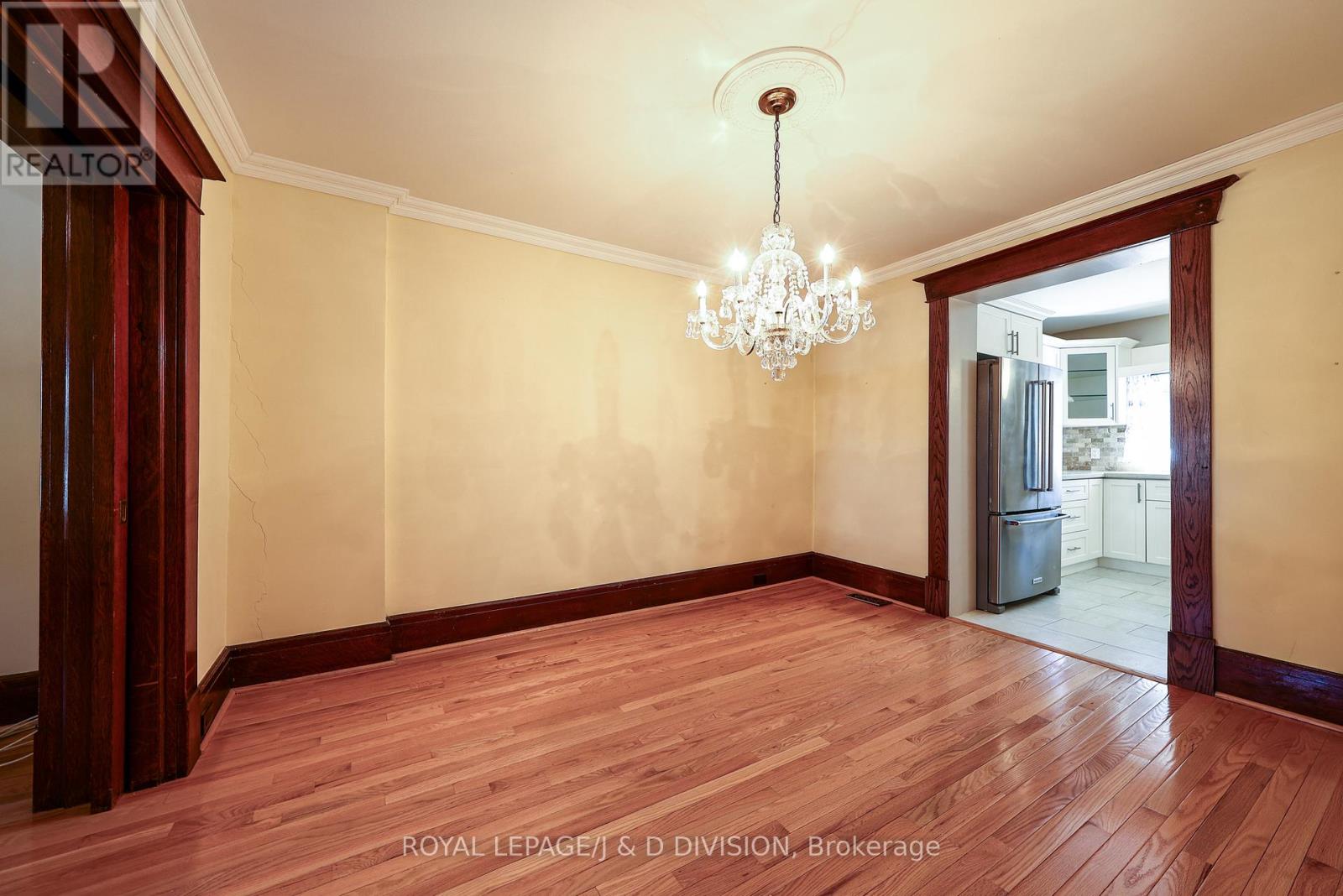 553 Runnymede Road, Toronto, Ontario  M6S 2Z8 - Photo 8 - W13729356