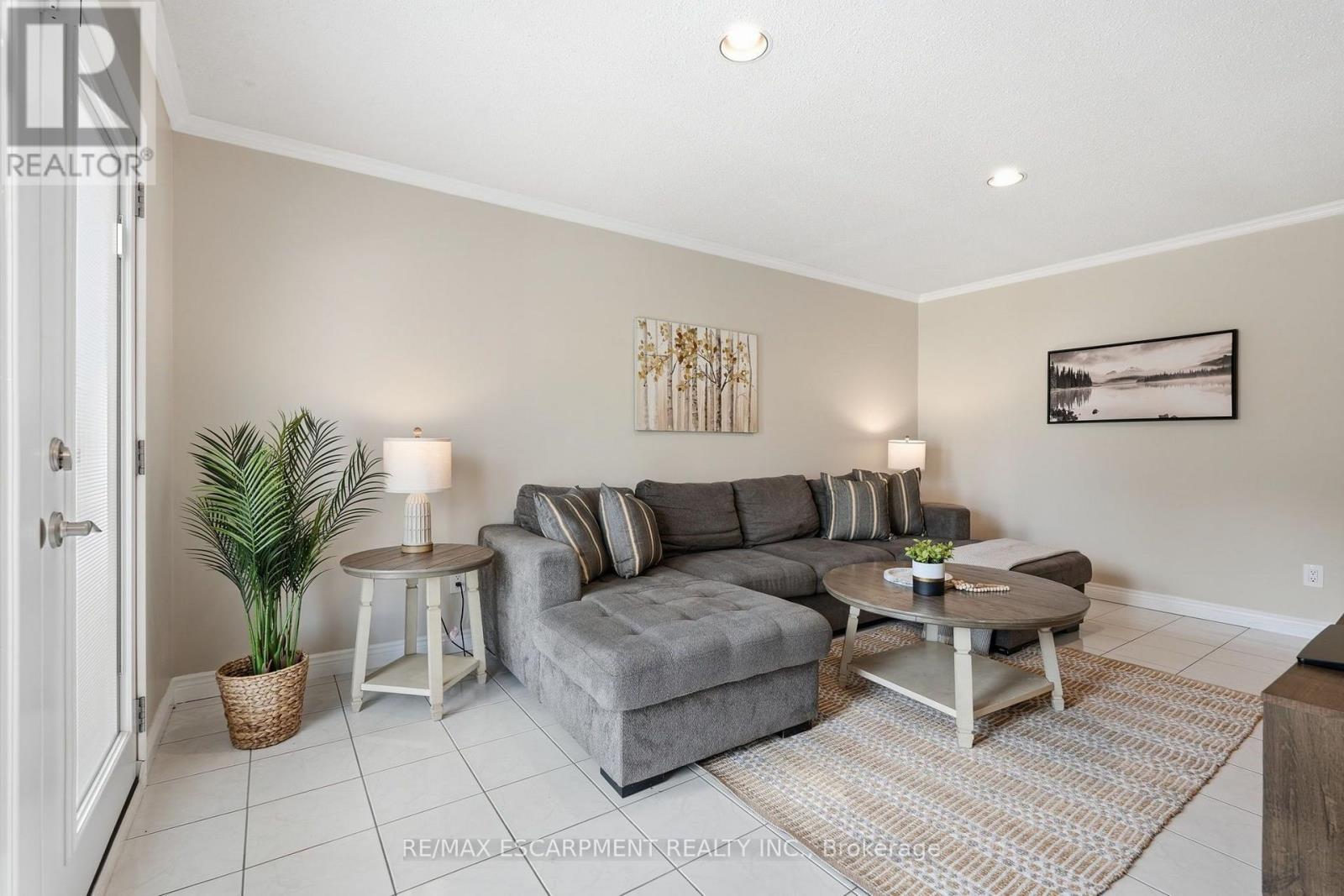10 Acacia Street, Hamilton, Ontario  L8J 1V6 - Photo 17 - X13729348