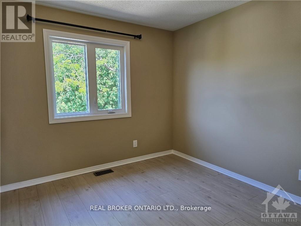 59 Piper Crescent, Ottawa, Ontario K2K 2S9 - Photo 12 - X13729342