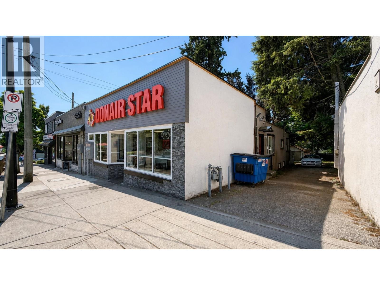 628 Twelfth Street, New Westminster, British Columbia V3M 4J4 - Photo 4 - C8079918
