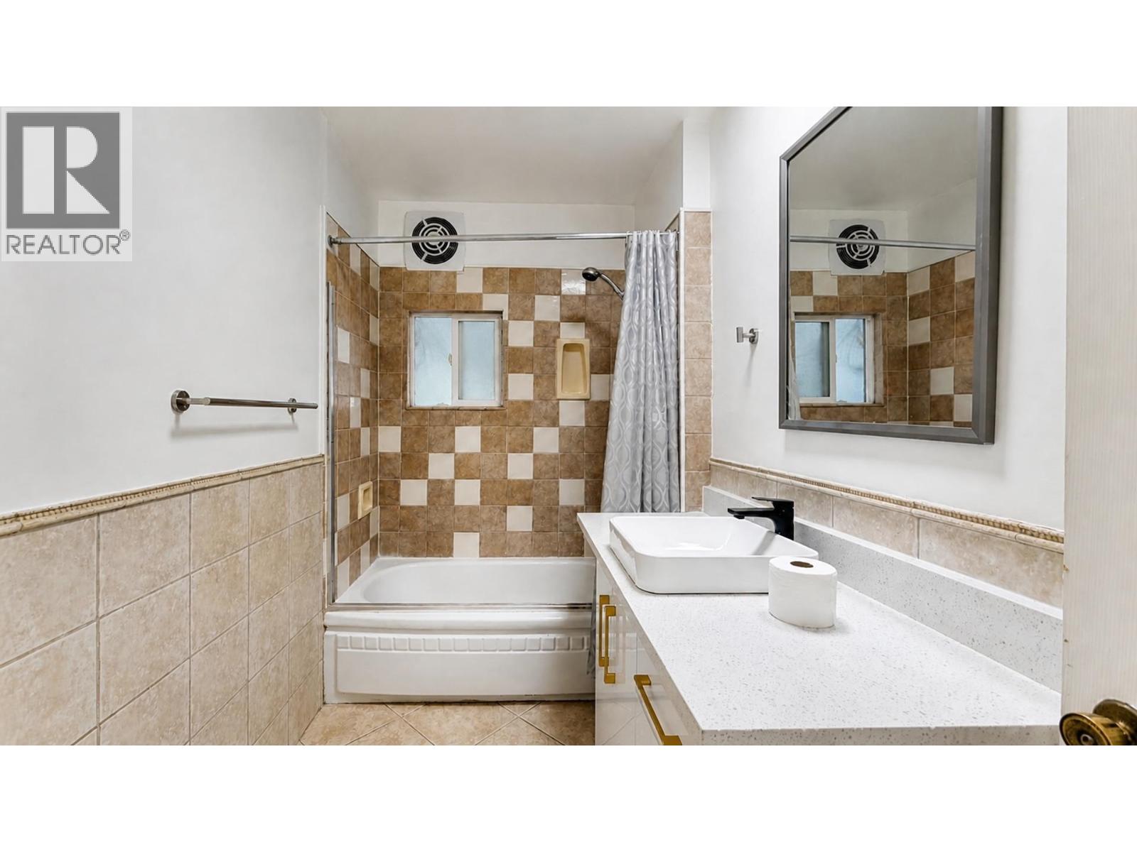 628 Twelfth Street, New Westminster, British Columbia V3M 4J4 - Photo 14 - C8079918