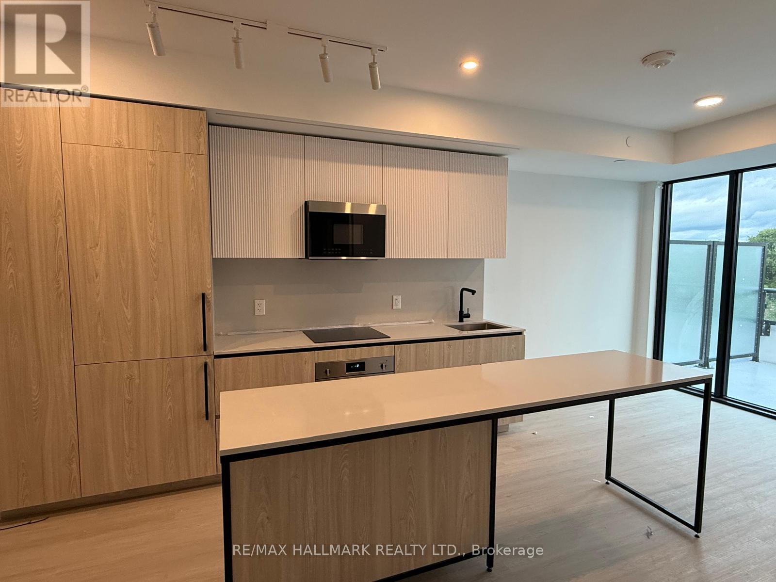 607 - 699 Sheppard Avenue E, Toronto, Ontario  M2K 0J5 - Photo 4 - C13729386