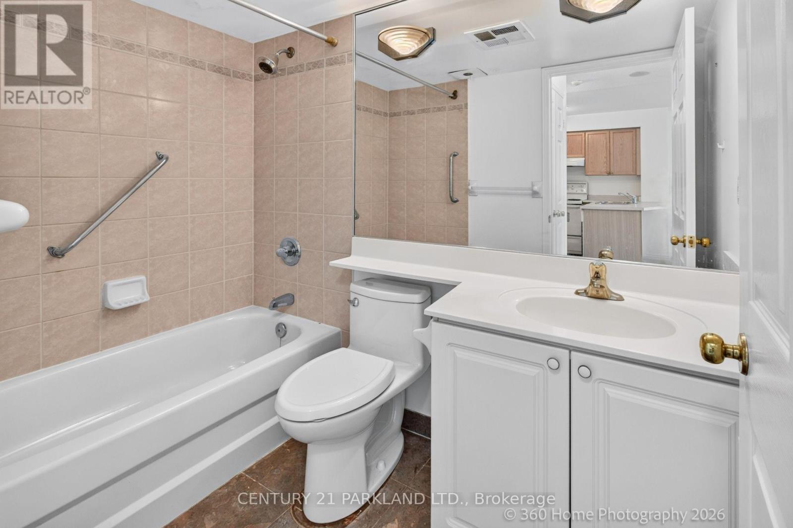 609 - 109 Front Street E, Toronto, Ontario  M5A 4P7 - Photo 18 - C13729438