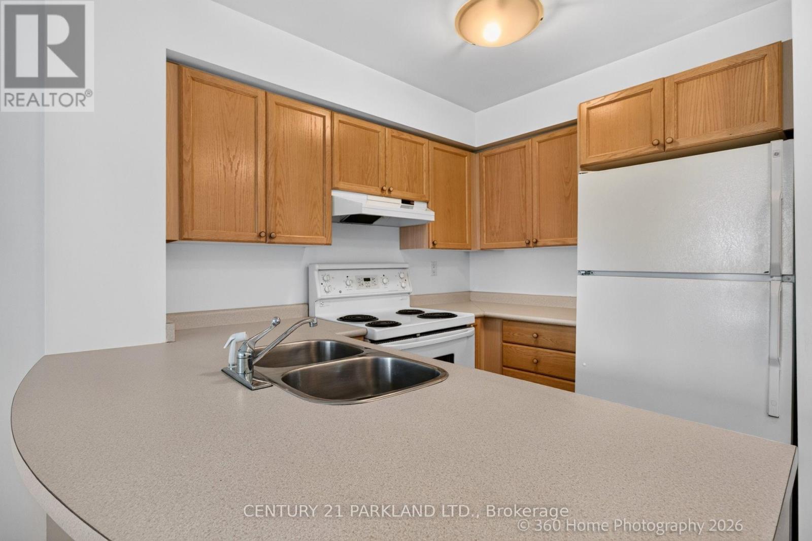 609 - 109 Front Street E, Toronto, Ontario  M5A 4P7 - Photo 7 - C13729438