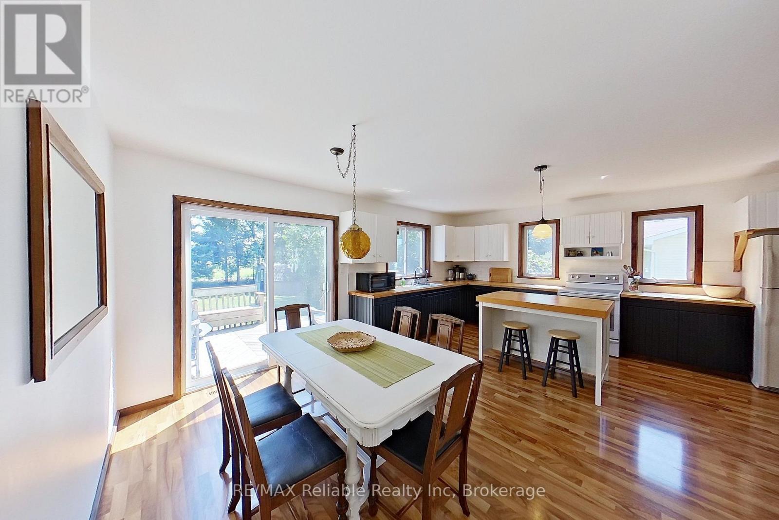 77504 Melena Drive, Bluewater (Bayfield), Ontario  N0M 1G0 - Photo 18 - X13729412