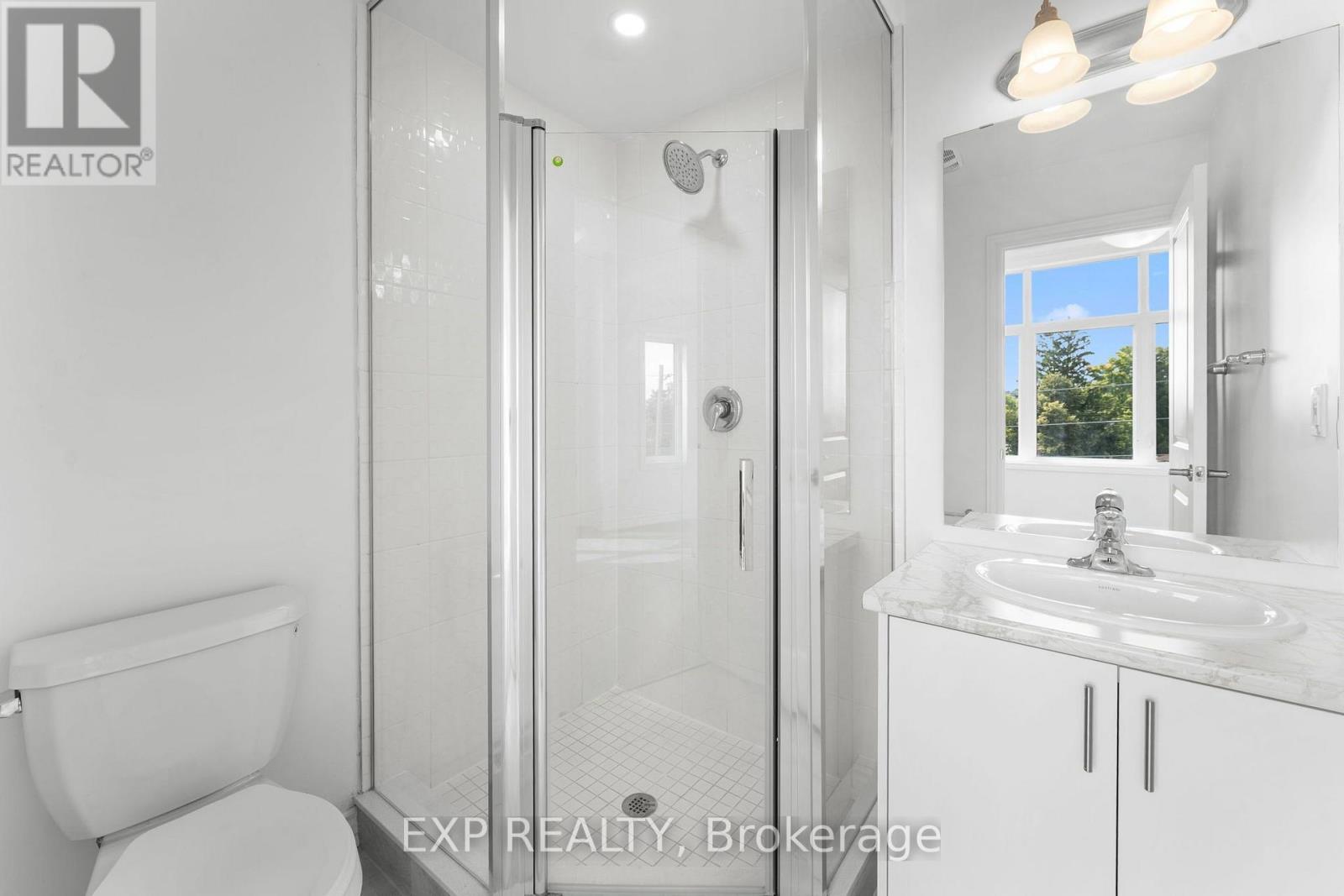 388 Okanagan Path, Oshawa, Ontario  L1H 0B1 - Photo 31 - E13729404