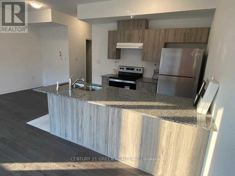 135 Turnberry Lane, Barrie, Ontario  L9J 0M8 - Photo 10 - S13729432