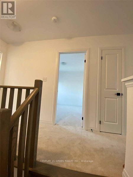 135 Turnberry Lane, Barrie, Ontario  L9J 0M8 - Photo 15 - S13729432
