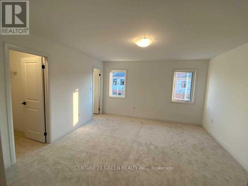 135 Turnberry Lane, Barrie, Ontario  L9J 0M8 - Photo 19 - S13729432