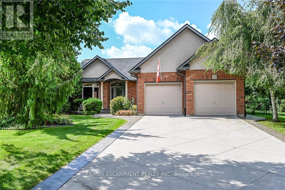 36 COASTAL COURT, Norfolk, Ontario