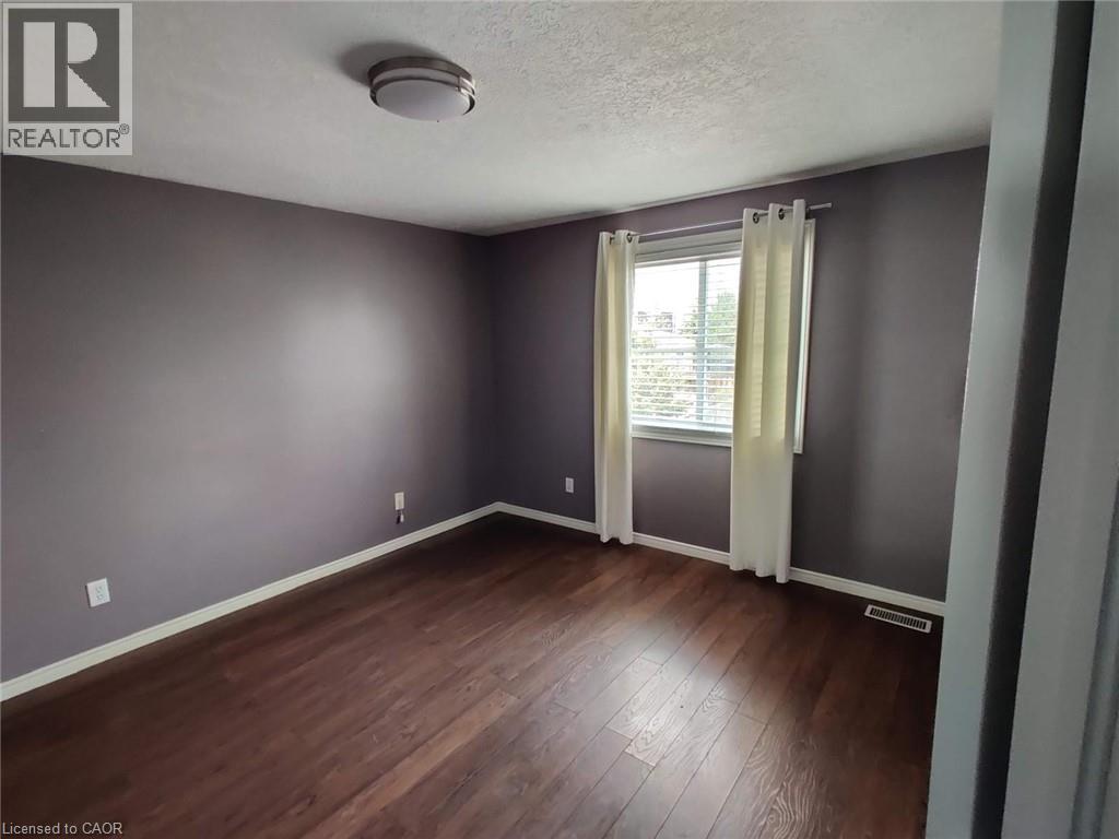 274 Grey Fox Drive, Kitchener, Ontario  N2E 3P2 - Photo 9 - 40857628