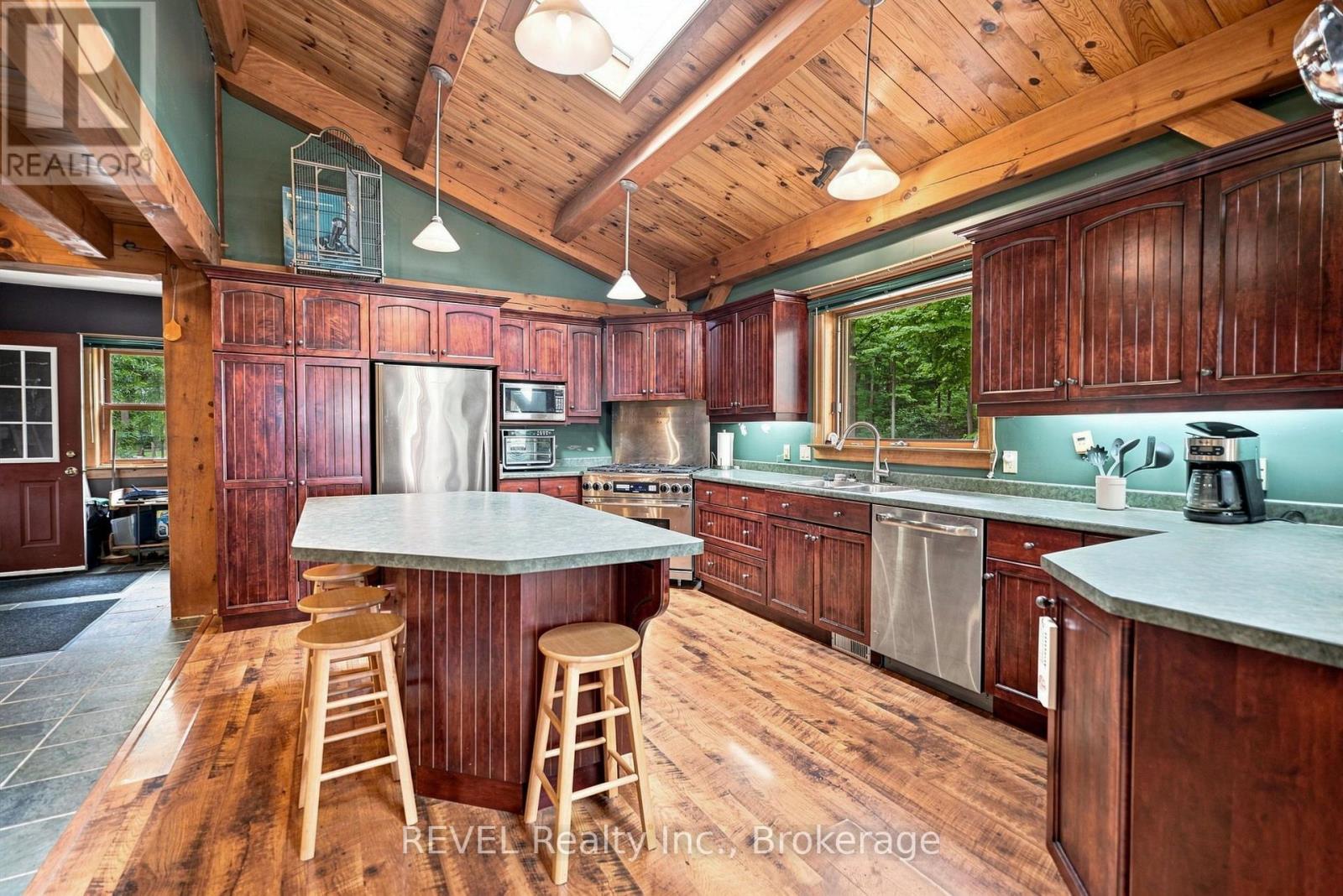 1247 Chippawa Creek Road, Thorold, Ontario  L0S 1K0 - Photo 18 - X13729484