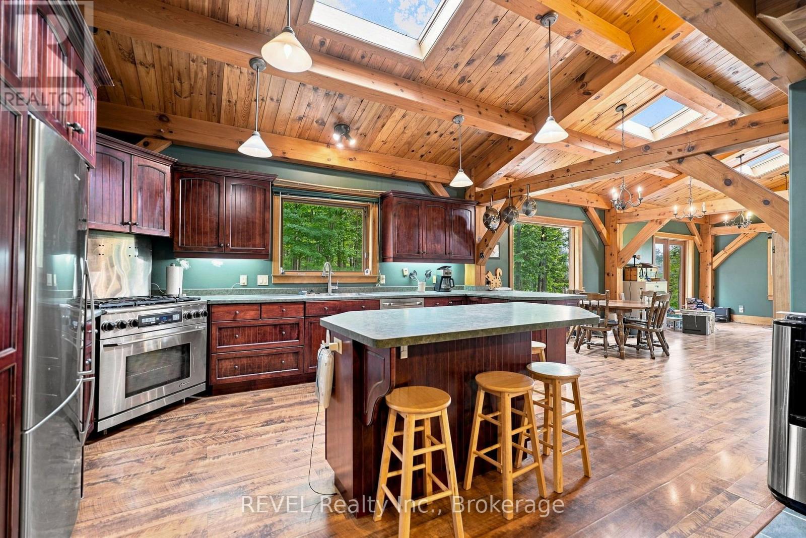 1247 Chippawa Creek Road, Thorold, Ontario  L0S 1K0 - Photo 21 - X13729484