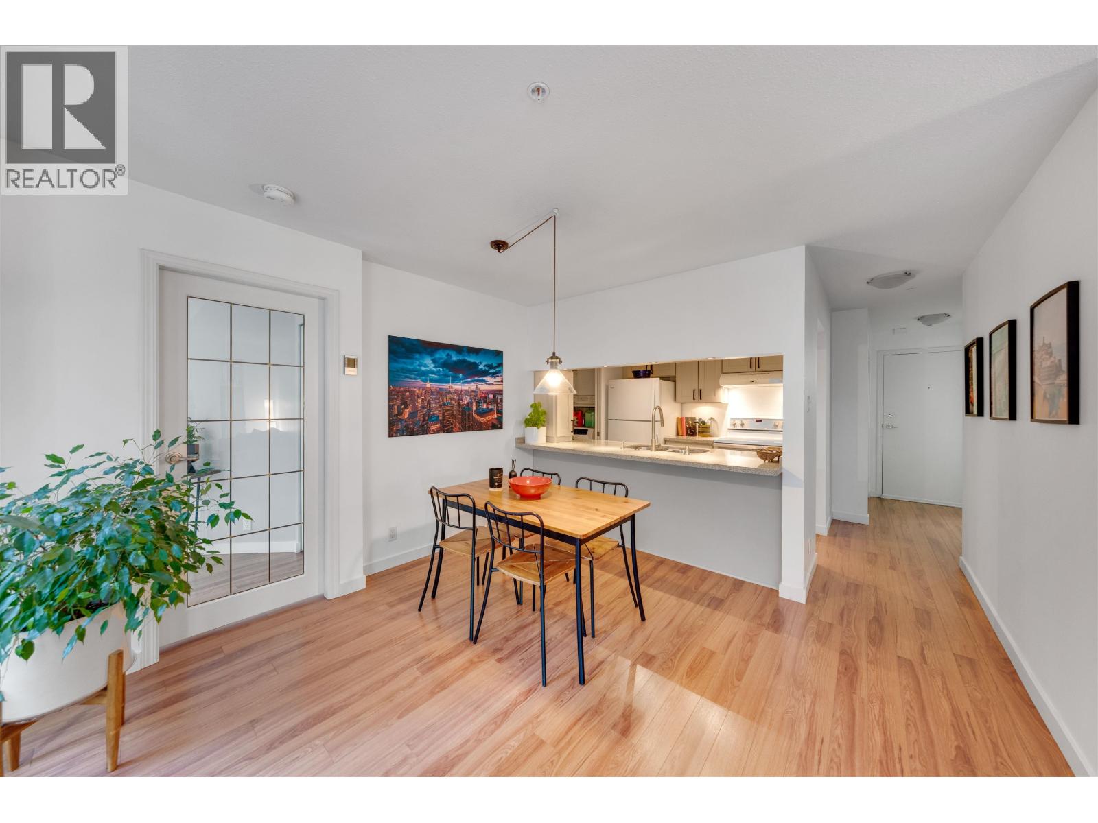 304 865 W 15th Avenue, Vancouver, British Columbia  V5Z 1R8 - Photo 8 - R3160183