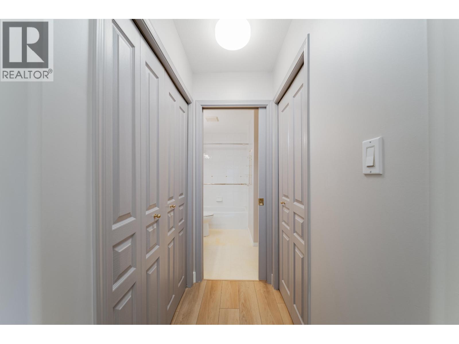 402 624 Agnes Street, New Westminster, British Columbia  V3M 1G8 - Photo 29 - R3160186