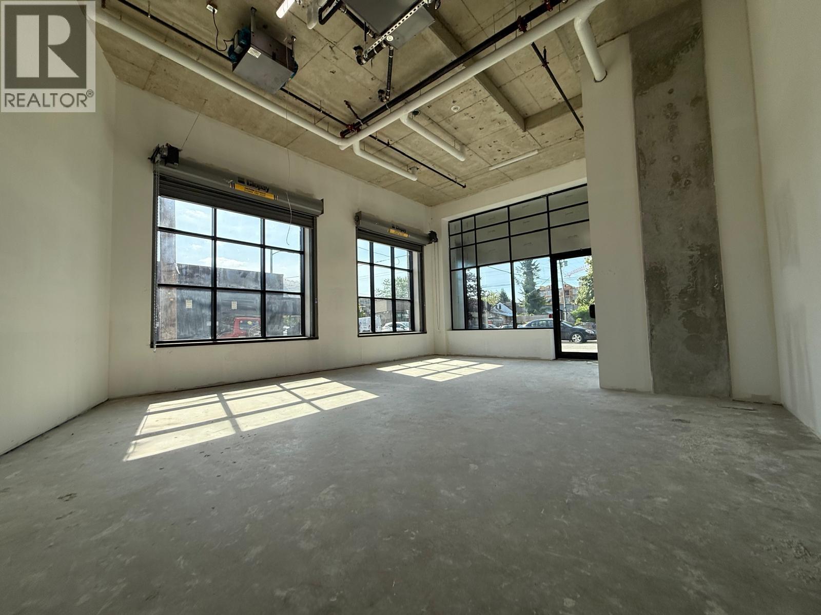 2351 E BROADWAY STREET, vancouver, British Columbia