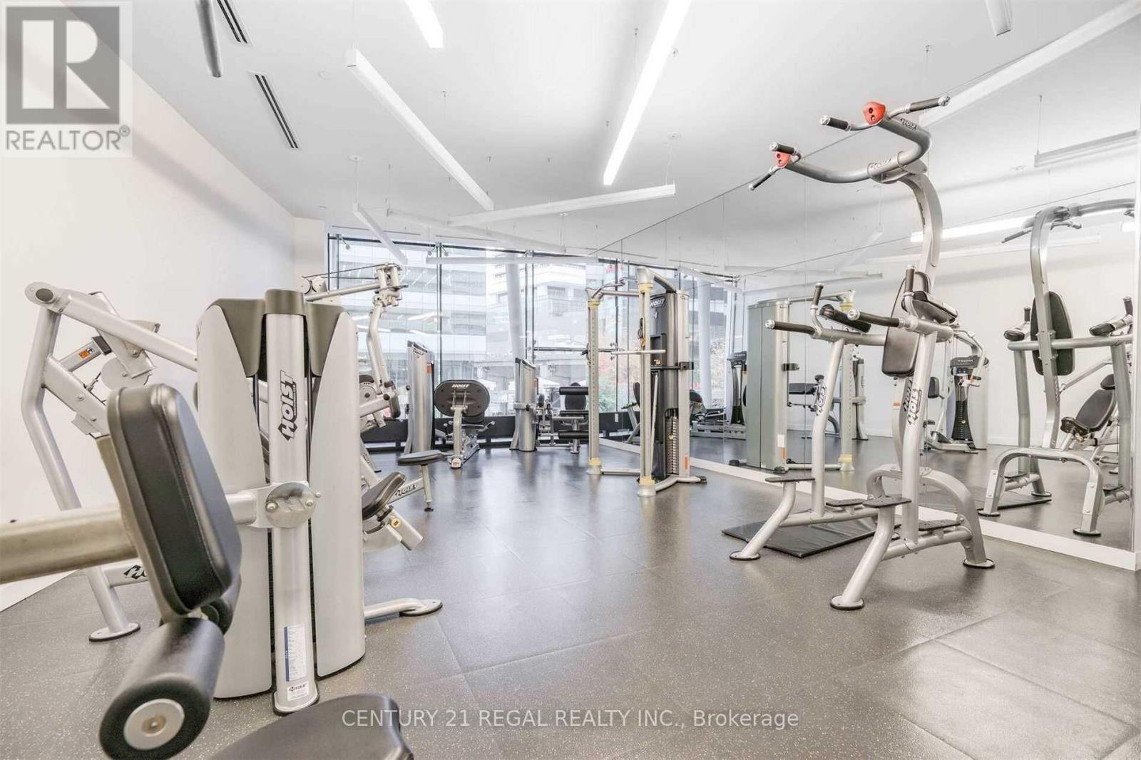 2111 - 14 York Street, Toronto, Ontario  M5J 0A9 - Photo 10 - C13729478