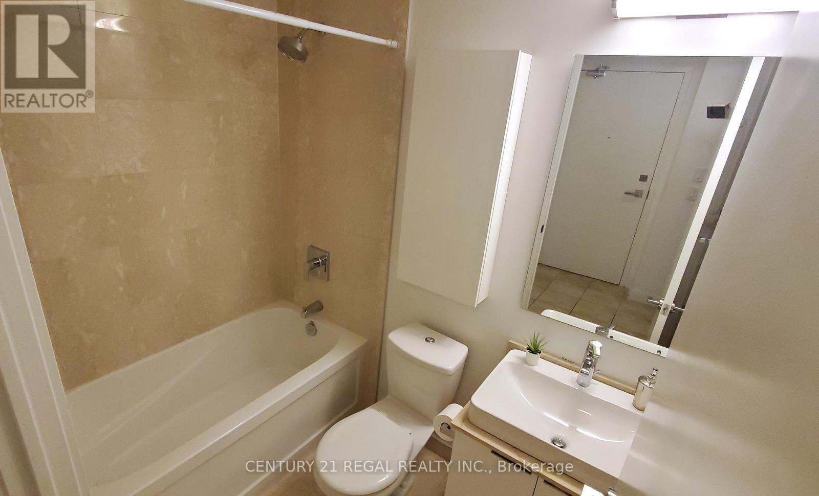 2111 - 14 York Street, Toronto, Ontario  M5J 0A9 - Photo 7 - C13729478