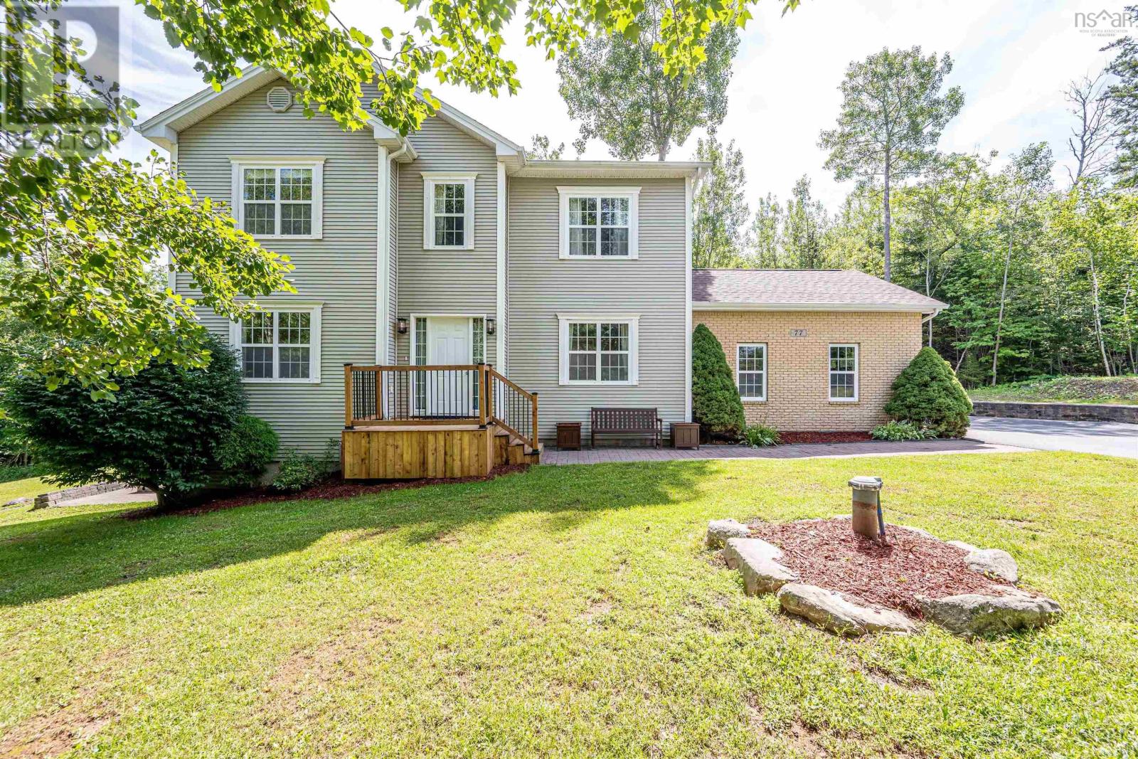 77 Holyrood Close, Fall River, Nova Scotia