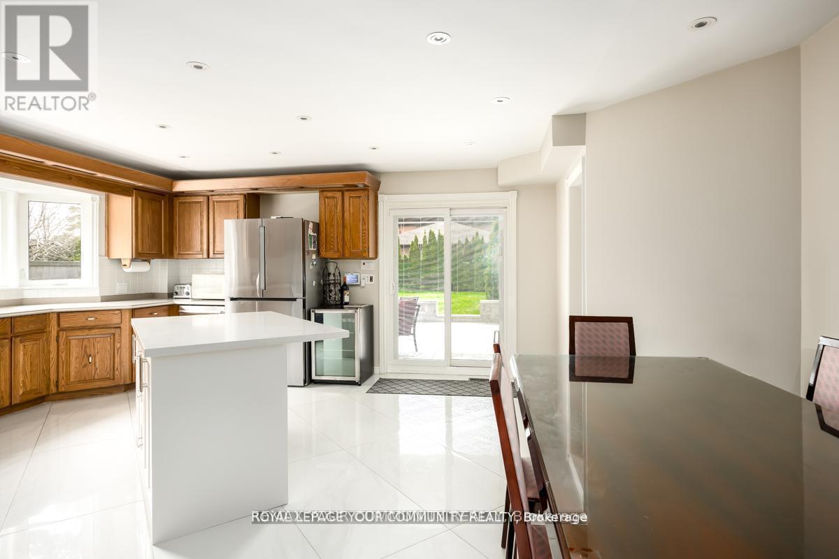 117 Hayhoe Avenue, Vaughan, Ontario  L4L 1S5 - Photo 14 - N13729452
