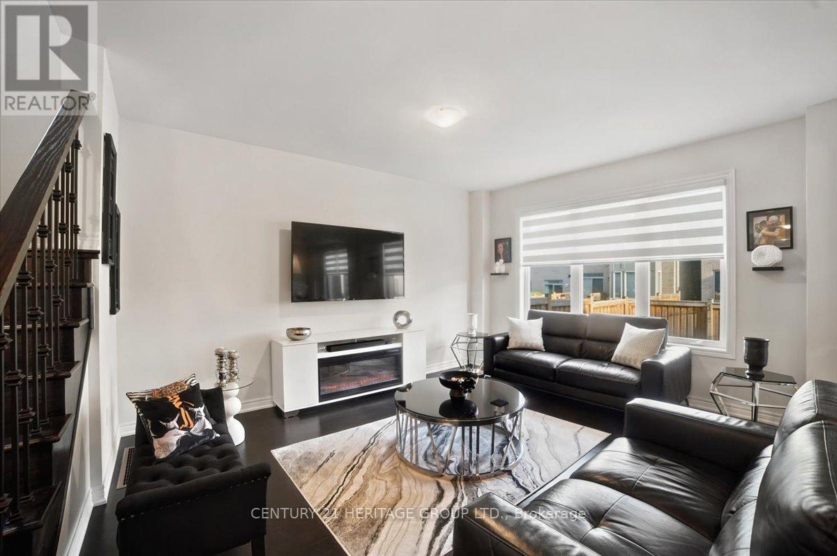 100 Mondial Crescent E, East Gwillimbury, Ontario L9N 0S2 - Photo 15 - N13729488
