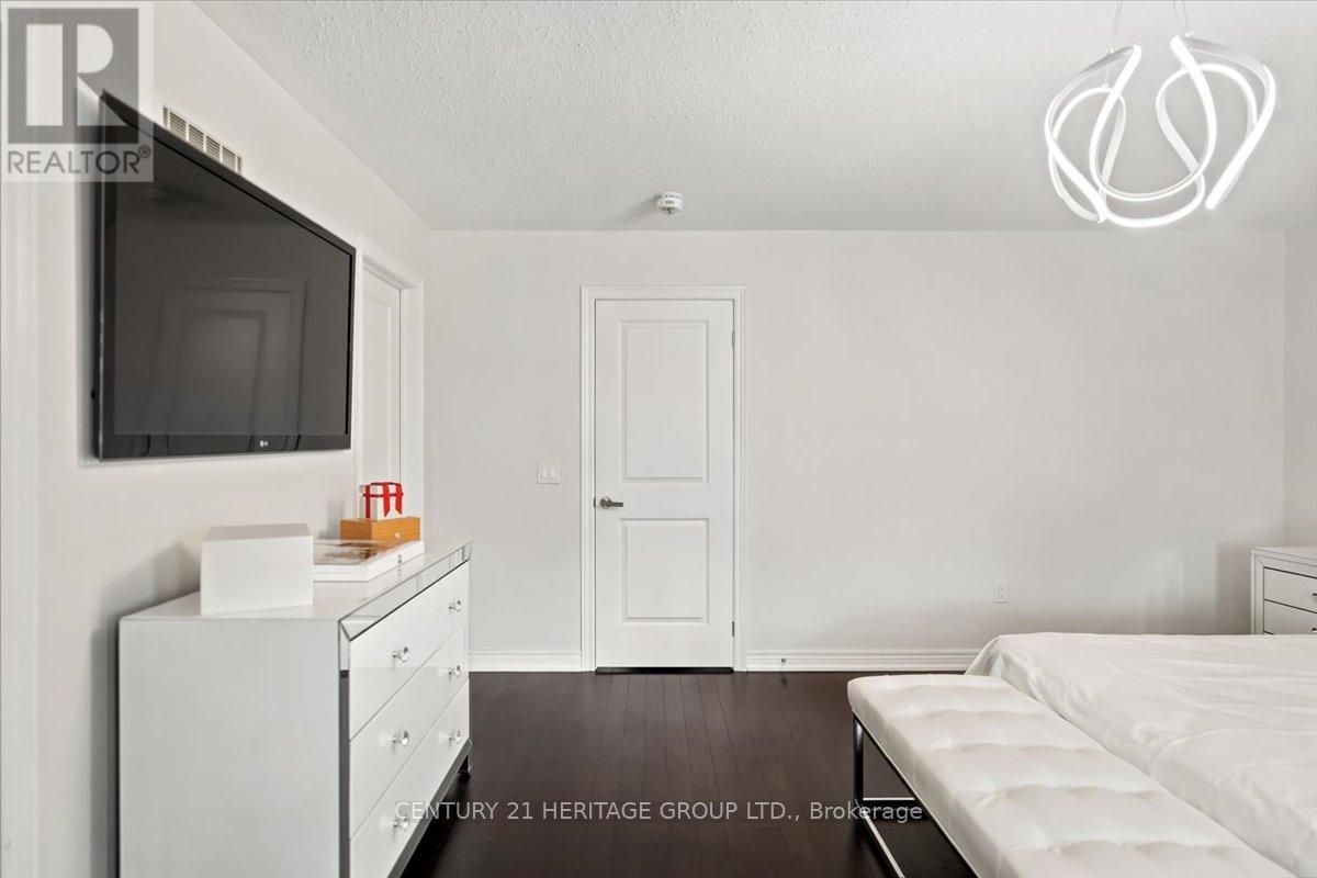 100 Mondial Crescent E, East Gwillimbury, Ontario L9N 0S2 - Photo 24 - N13729488