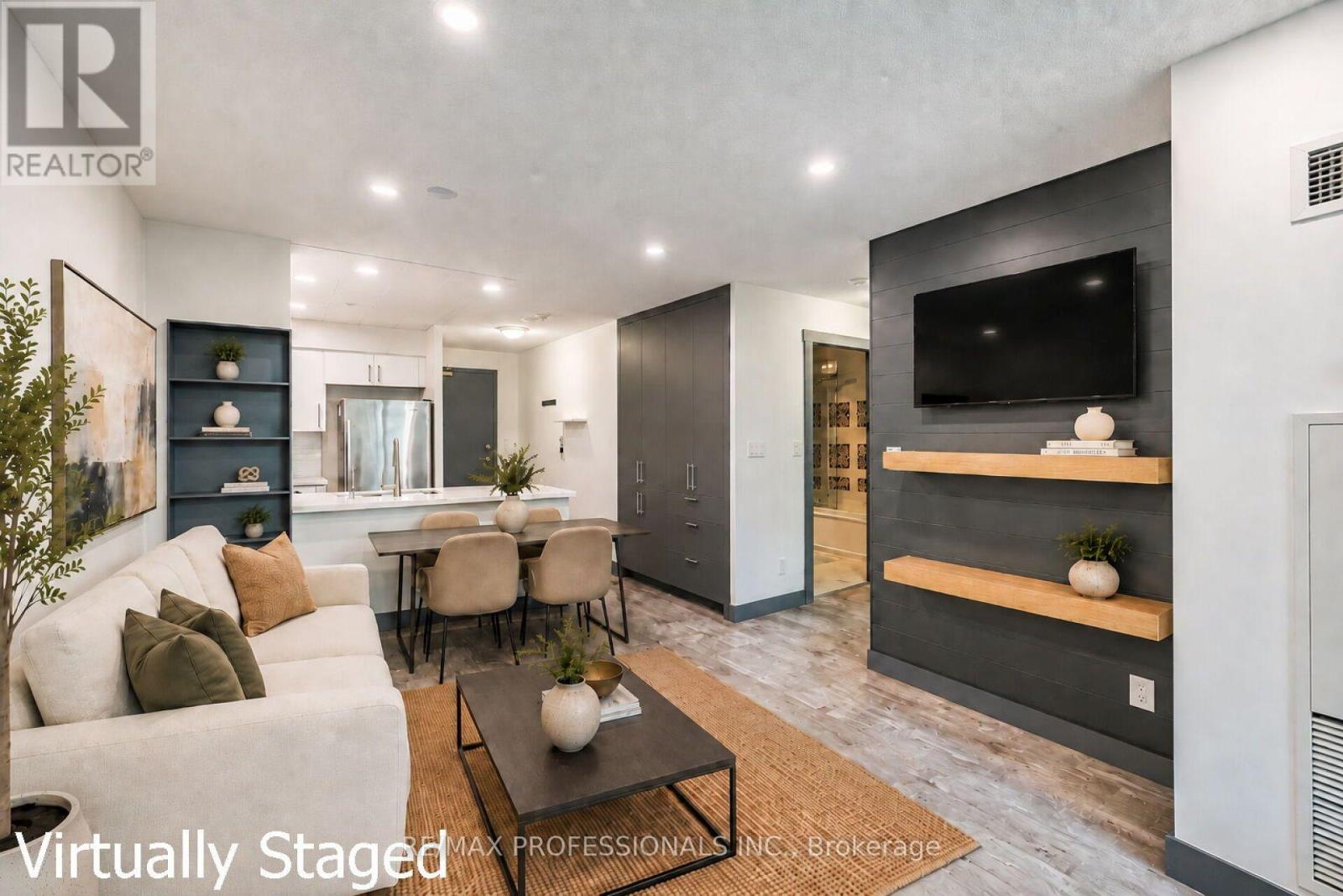 101 - 7 Michael Power Place, Toronto, Ontario  M9A 0A4 - Photo 17 - W13729476