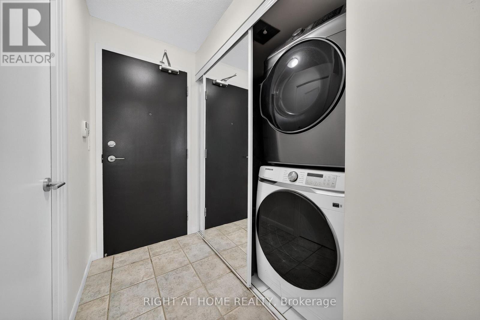 321 - 231 Fort York Boulevard, Toronto, Ontario  M5V 1B2 - Photo 15 - C13729504